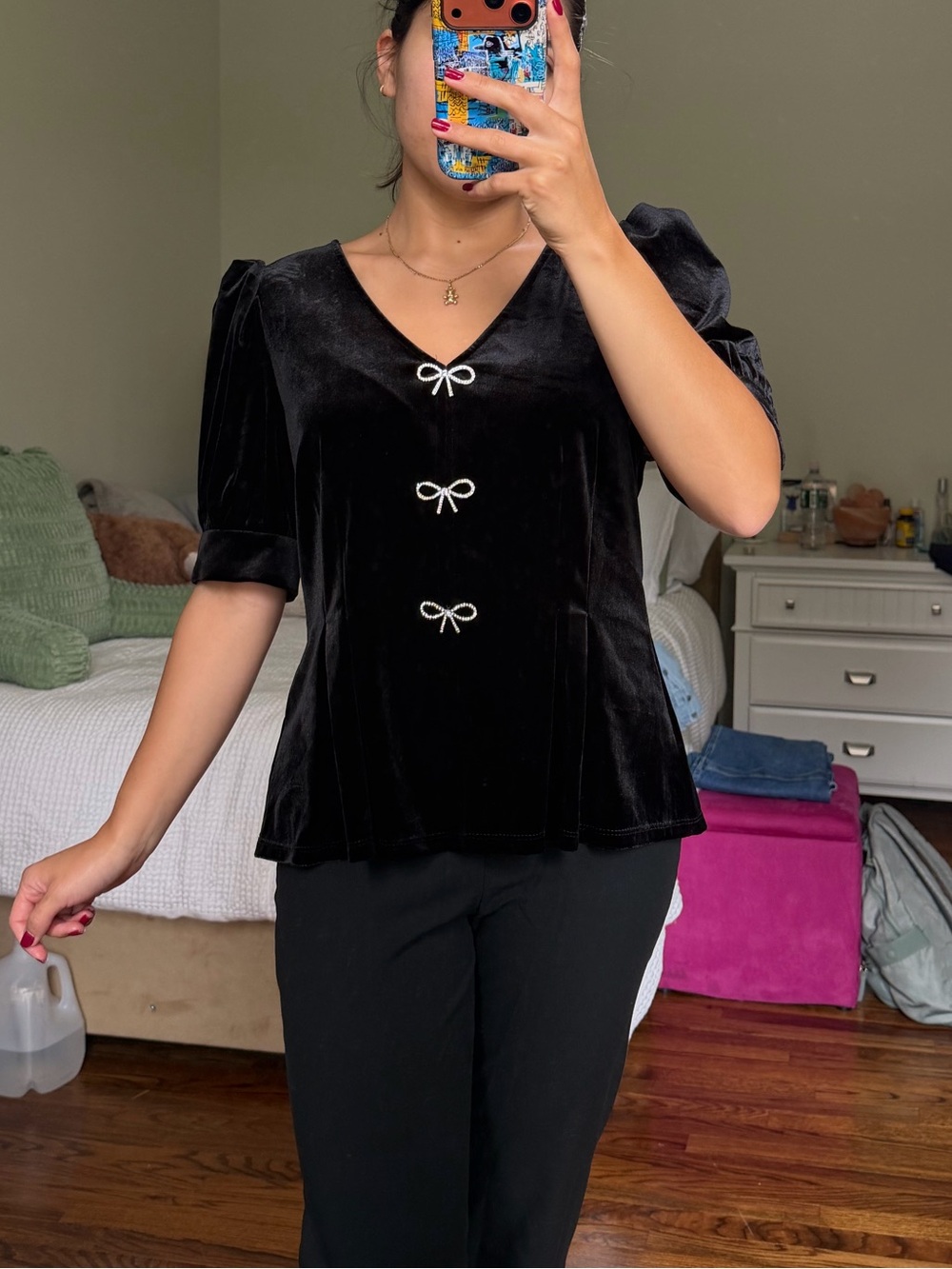 CeCe Black Velvet Short Sleeve V-Neck Top with Pearl Bows